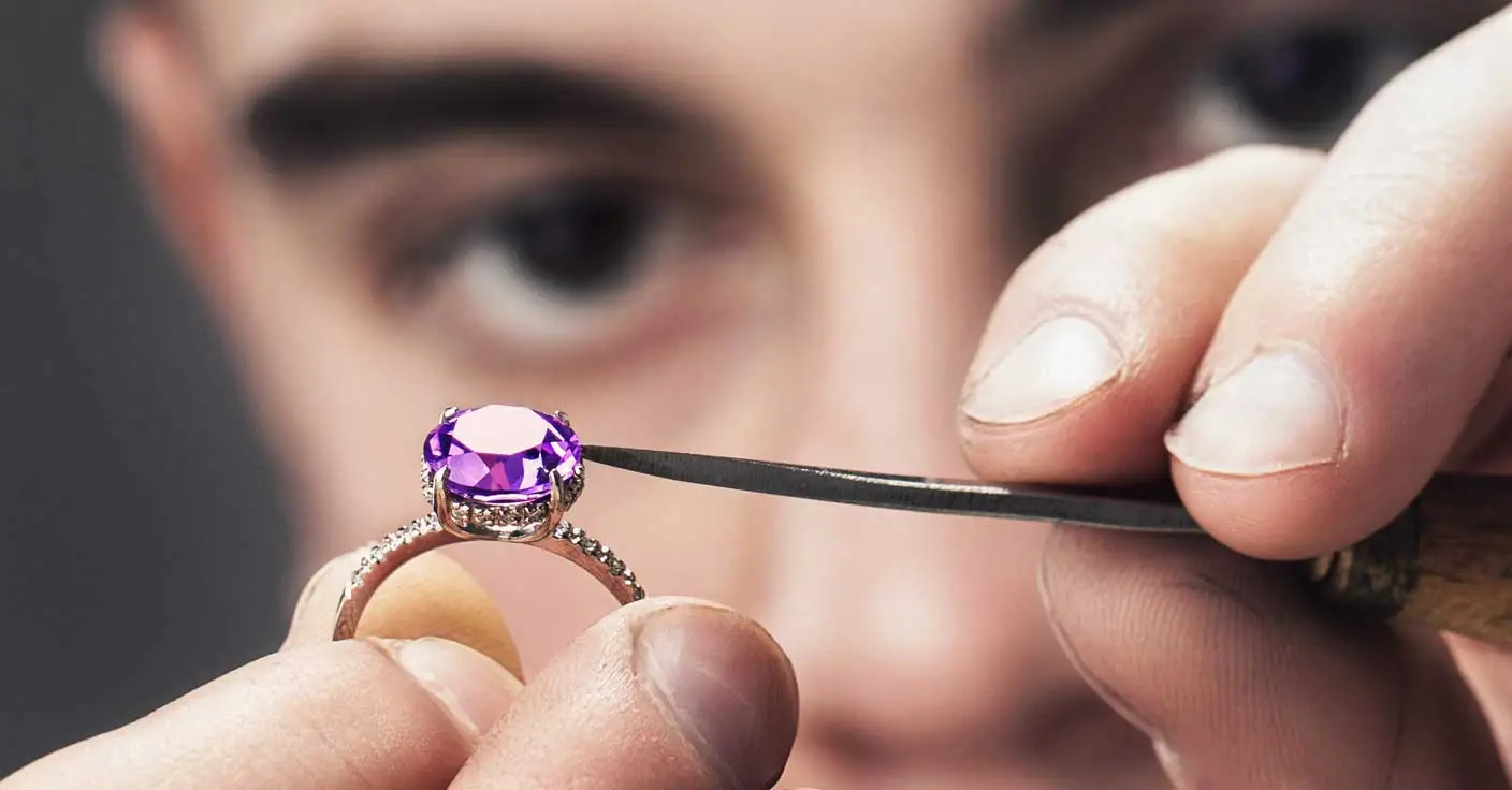 Edelsteine im Schmuck