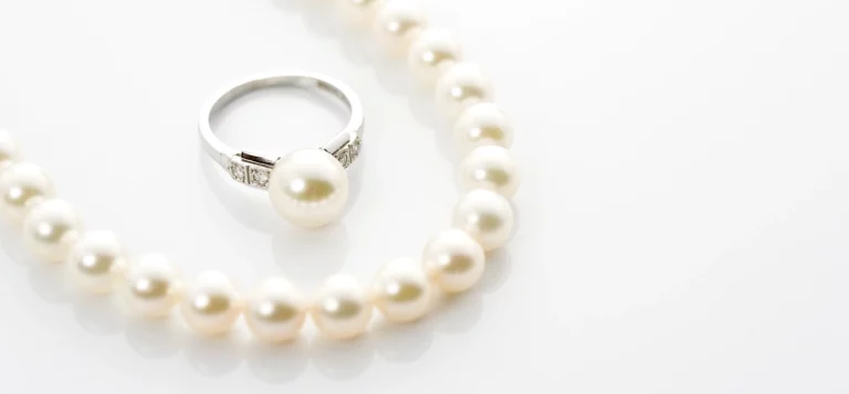 Hochzeitsschmuck mit Perlen